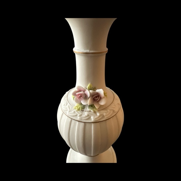 2 Lamps Victorian Mid-Century with Pink Fringe Shades Porcelain Base Flowers - Picture 15 of 16